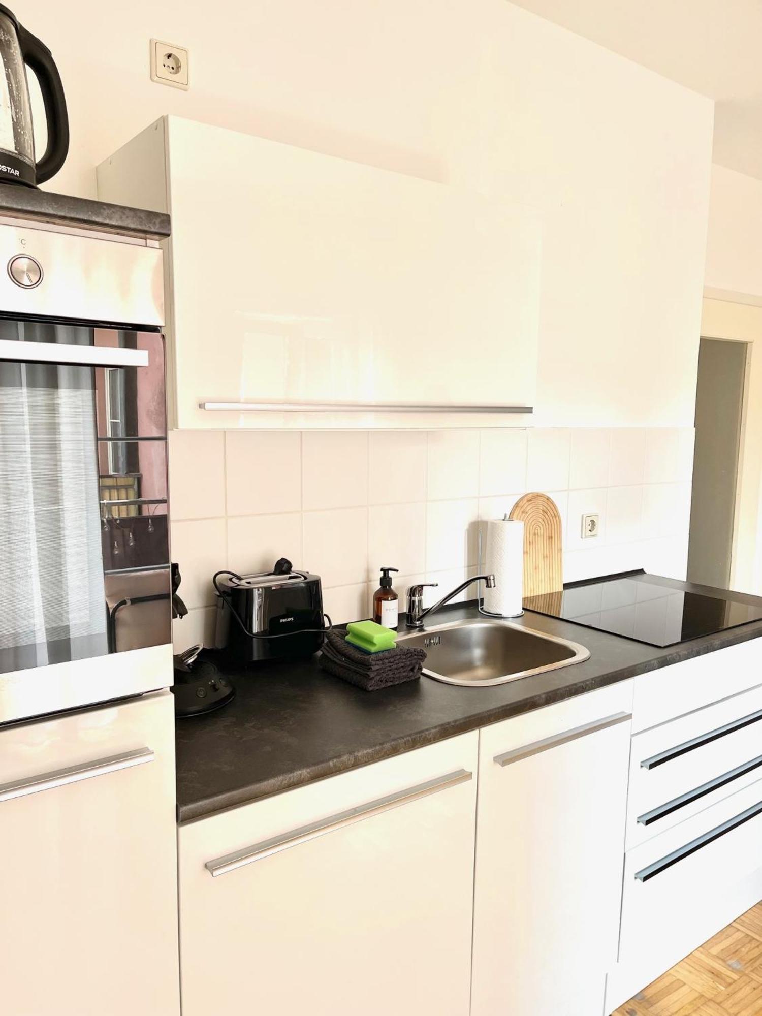 Design Ferienoase Mit Einzelbetten - 2 Schlafzimmer - Waschmaschine - Parkplatz Apartment